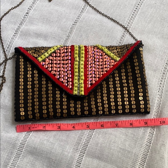 Berry NWOT Colorful Beaded Clutch with Chain Strap - Picture 9 of 12